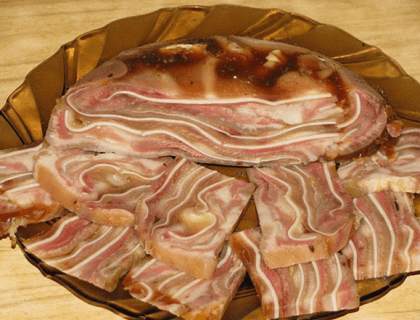 Како да се готви свинско уши - рецепти за секој вкус