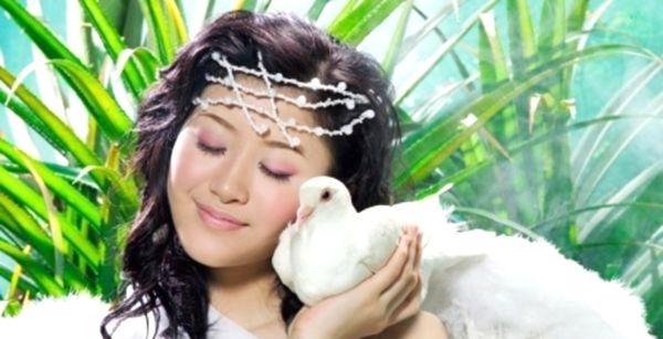 Шминка за азиските очи: видовите и суптилностите за примена на козметиката