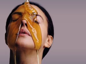 Honey obraz maska ​​- univerzalno zdravilo za lepo in zdravo kožo