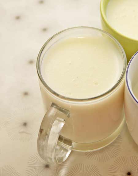 Gelatina al latte - una ricetta per un dessert dimenticato