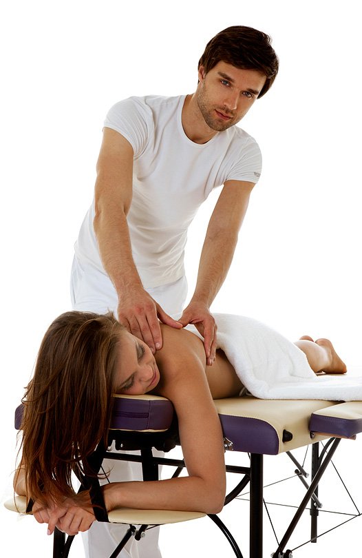 Impostare l'altezza del lettino da massaggio all'altezza del massaggiatore