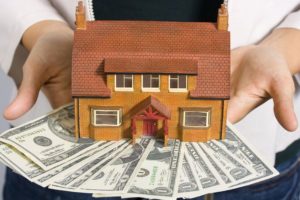 Cum să atrageți bani în casă: 10 persoane vor lua avere