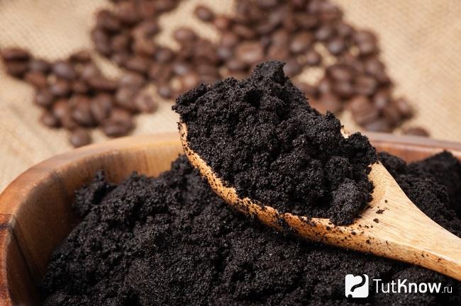Kávové zeminy kefovanie: domáce recepty a recenzie