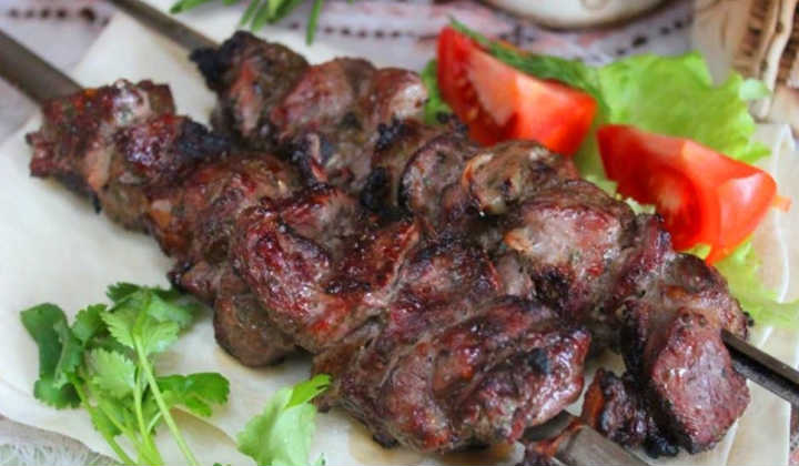 Jahňacie kebaby - recepty prsty si olizovať