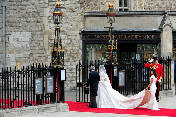 Yüzyılın düğünü hakkında bilmediklerimiz Prens William ve Kate Middleton