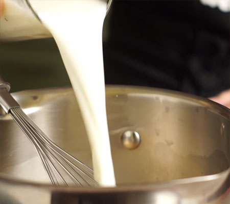 Kolačići i kondenzirani kolači od mlijeka: "lijen" kuhinja za sve