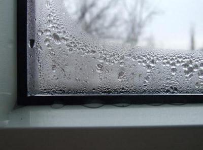 Причините и отстраняването на замъгляването на пластмасовите прозорци в къщата