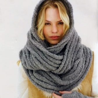 Женски плетени шалови - популарни прибор сезоне
